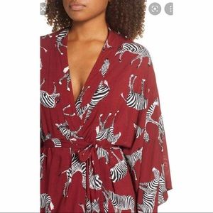 Chalmers Zebra Print Robe
♥︎ Size Small/Medium